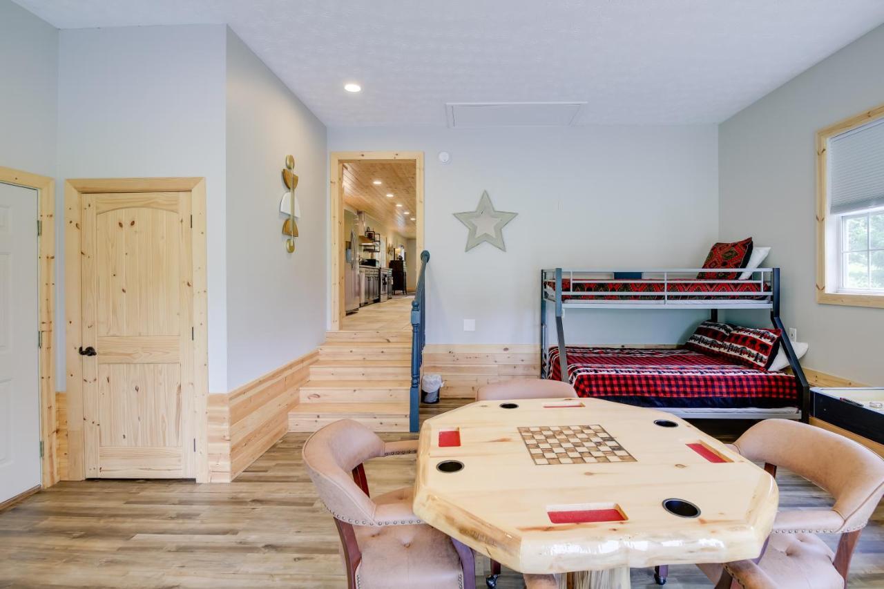 Sevierville Cabin With Private Hot Tub And Fire Pit Esterno foto